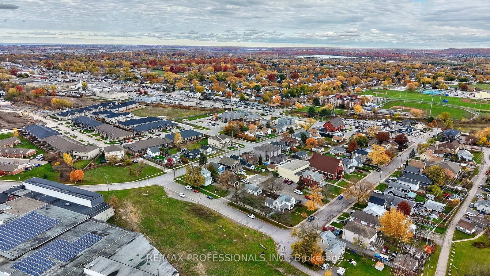 27 Oakdale Avenue, Unit Apartment A - Photo 16