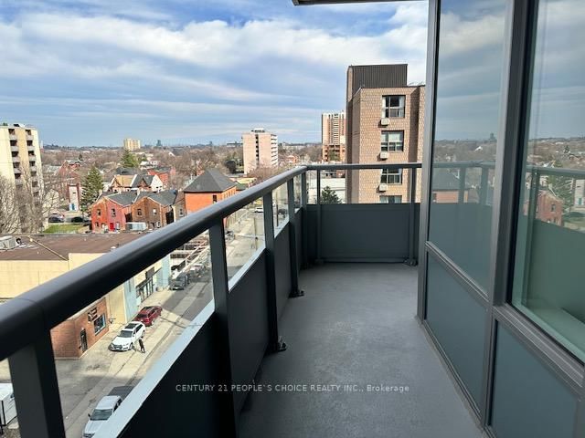 Condo for sale at 703-212 King William Street, Hamilton, Ontario, L8R 3P2 - Beasley - MLS: X12980314