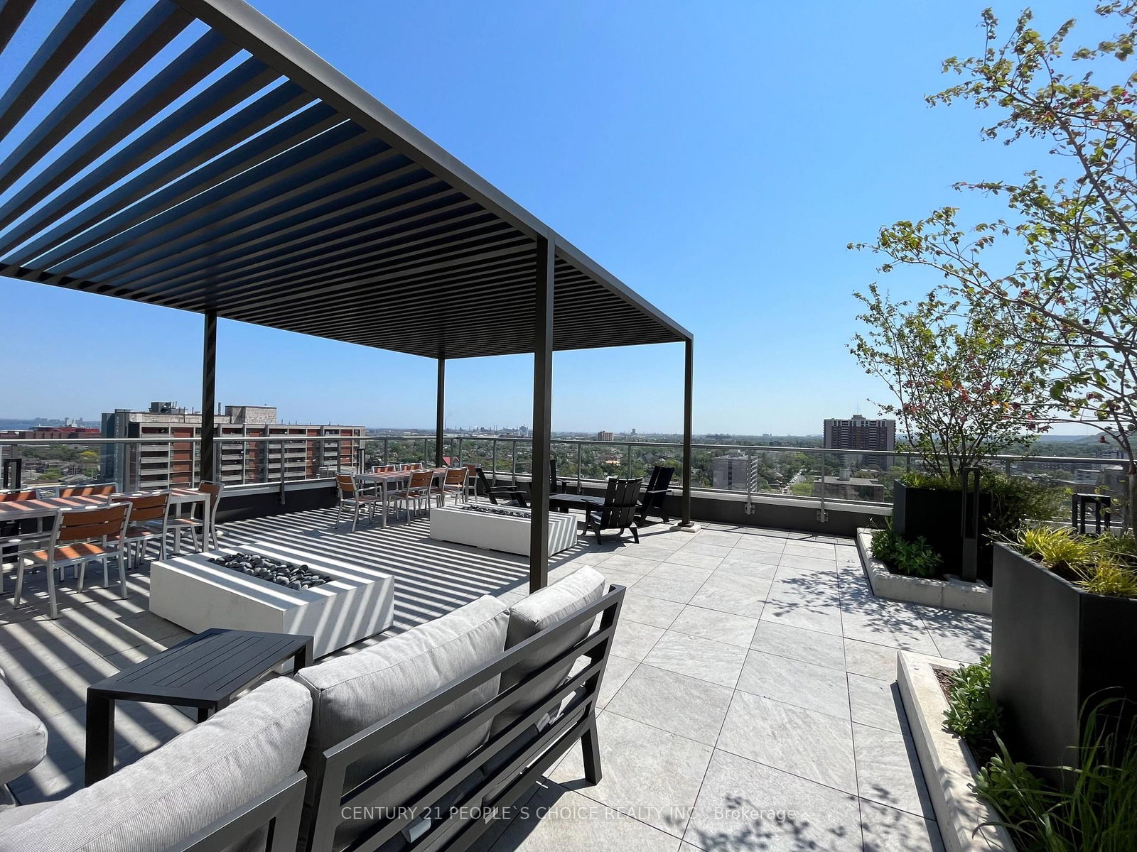 Condo for sale at 703-212 King William Street, Hamilton, Ontario, L8R 3P2 - Beasley - MLS: X12980314