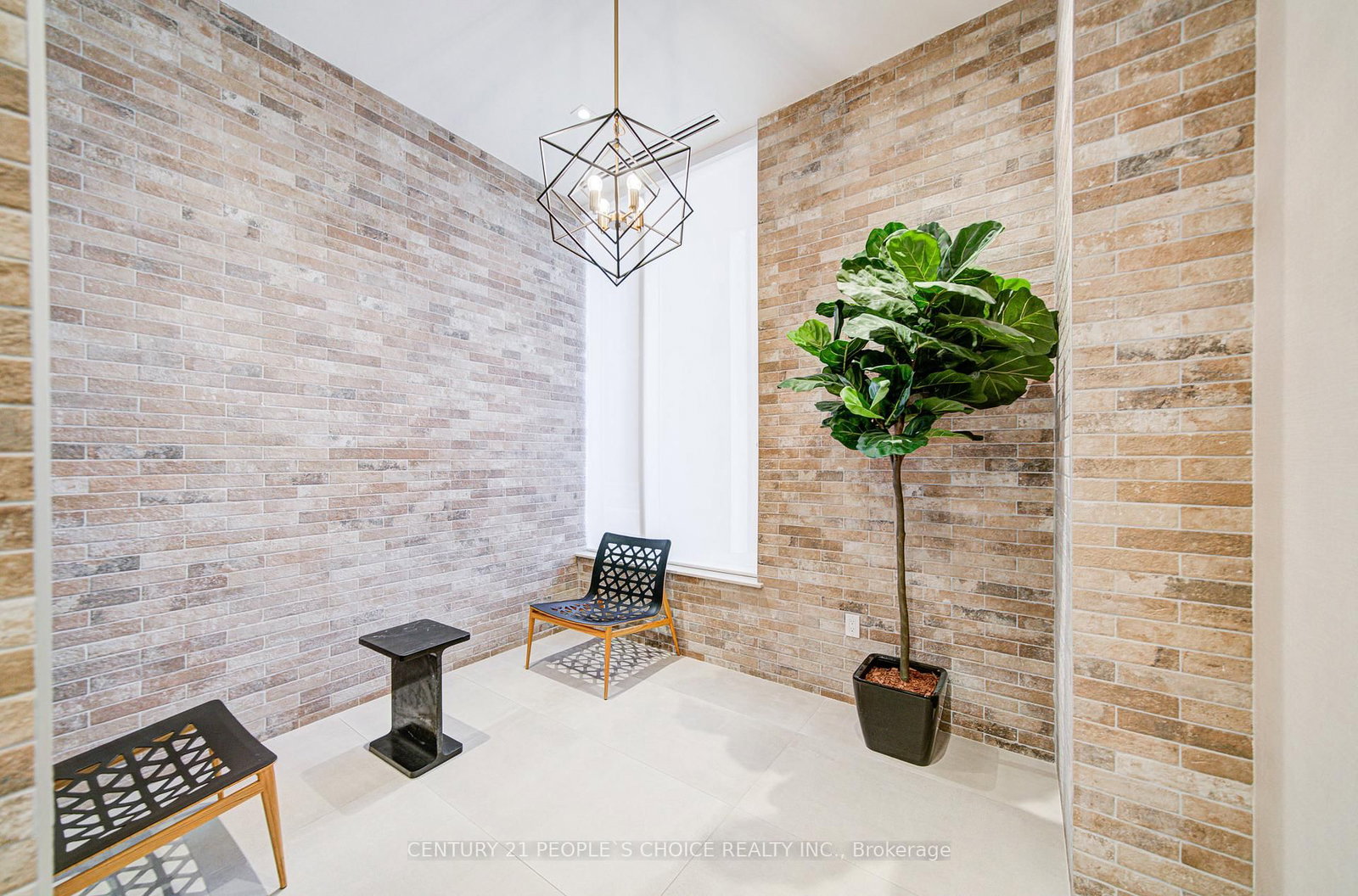 Condo for sale at 703-212 King William Street, Hamilton, Ontario, L8R 3P2 - Beasley - MLS: X12980314