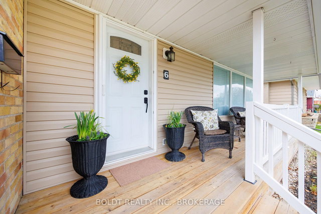 6 Mountainview Drive