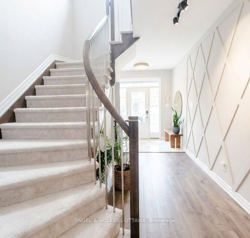 19 Allan Moore Pl, Stittsville, K2S 2A9 | Image 3