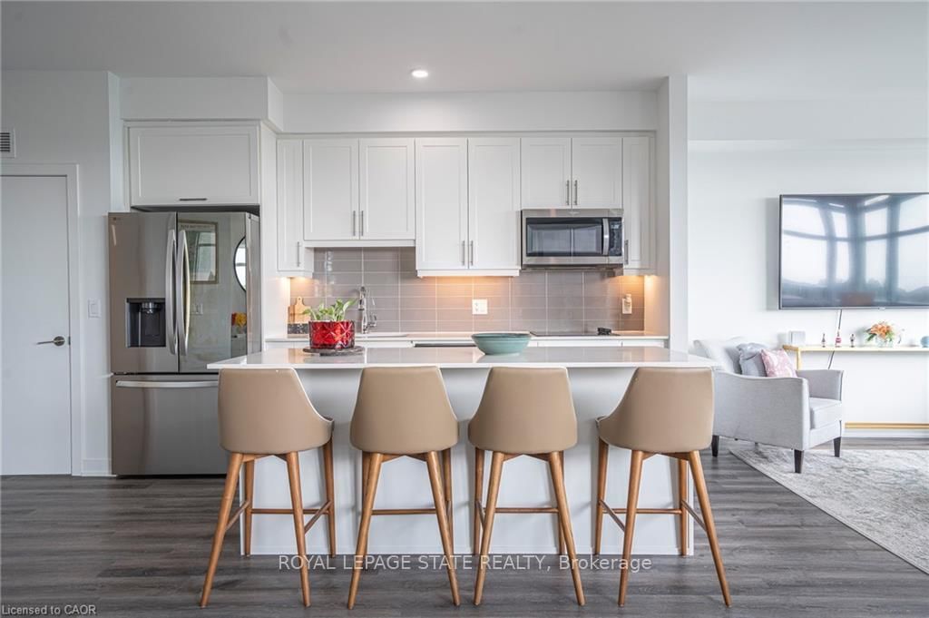 600 North Service Road, Unit 418 - Photo 13