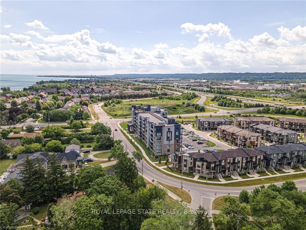 600 North Service Road, Unit 418 - Photo 44