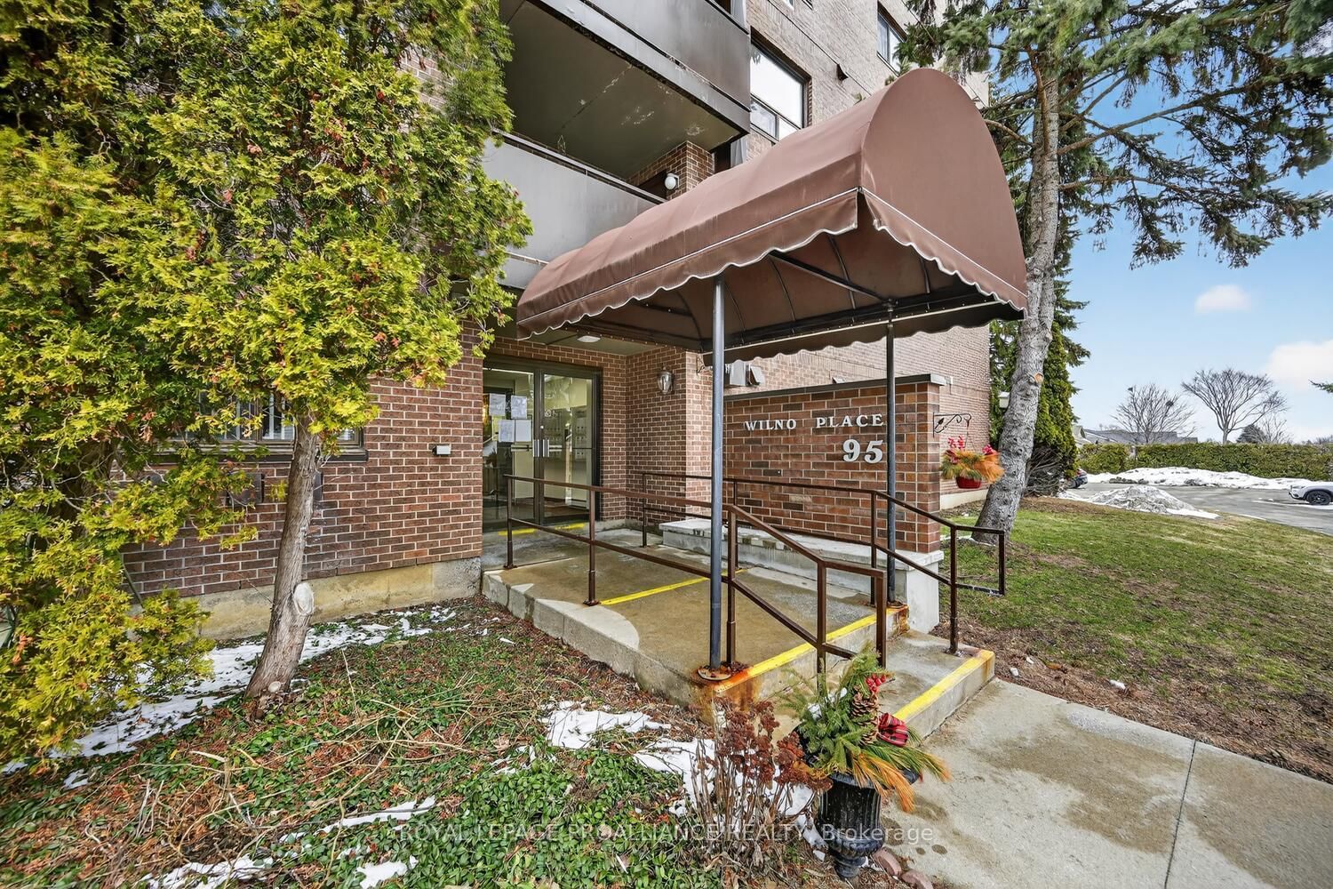 95 Windsor Drive, Unit 502