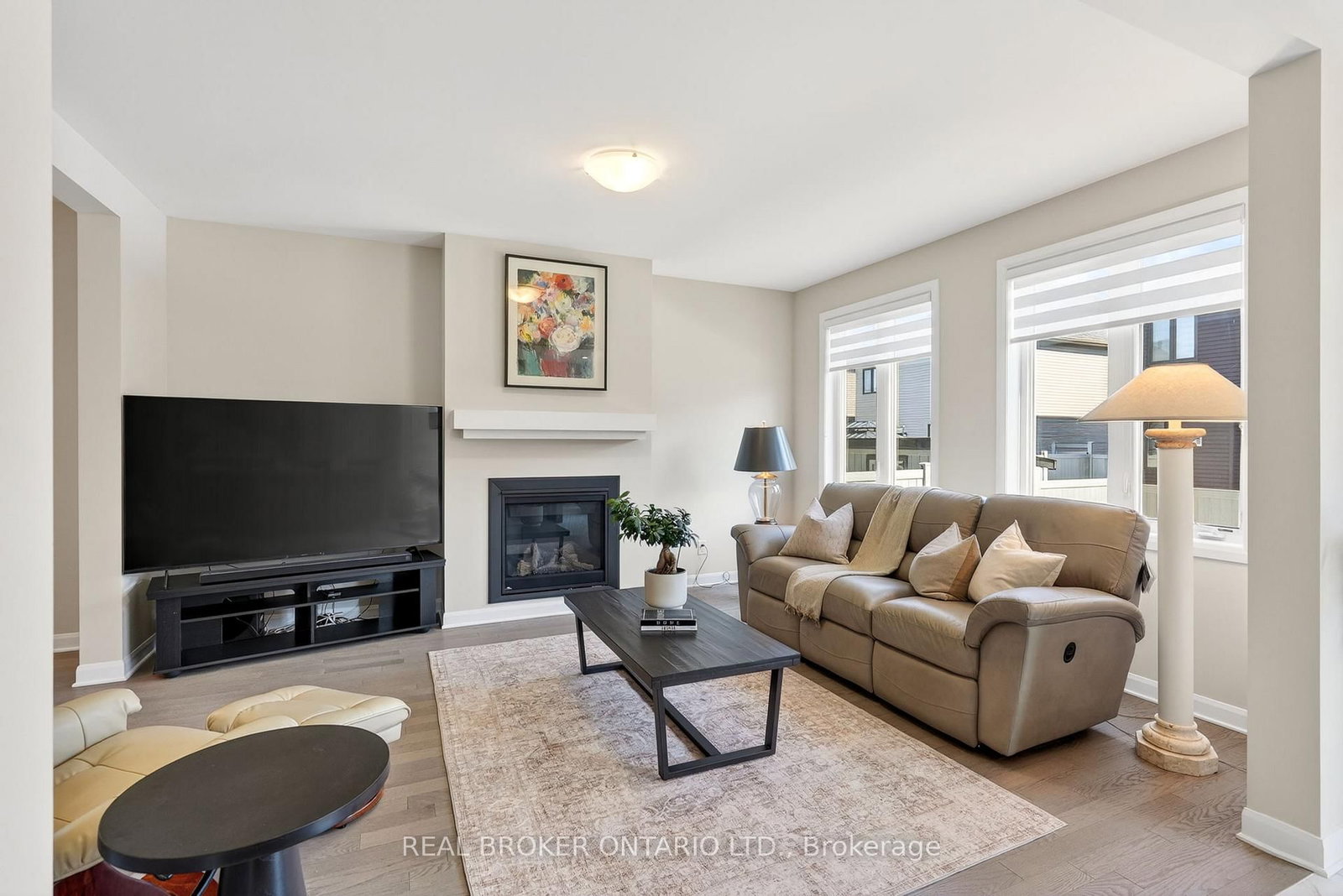 Detached House for sale at 548 Anchor Circle, Manotick, Ontario, K2B 7Z5 - Mahogany Community - MLS: X12980536