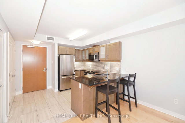 603 - 195 BESSERER Street