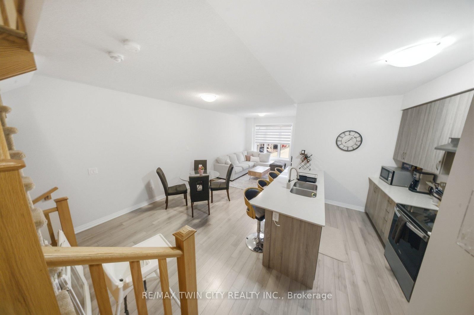 585 Colborne Street E, Unit 1113 - Photo 12