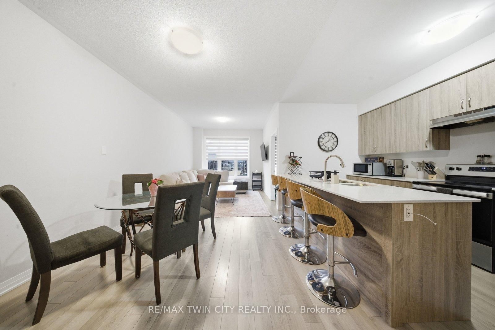 585 Colborne Street E, Unit 1113 - Photo 16