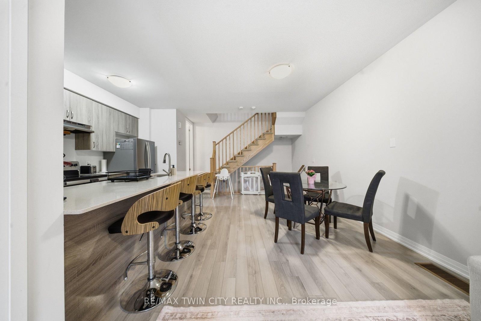 585 Colborne Street E, Unit 1113 - Photo 17