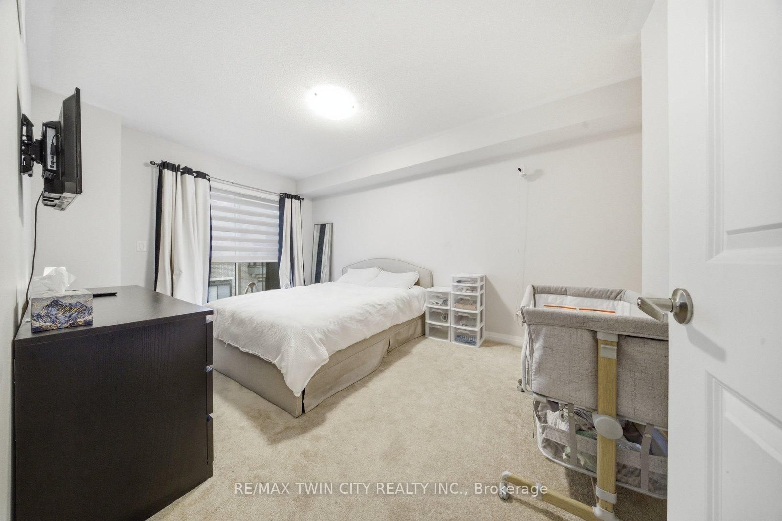 585 Colborne Street E, Unit 1113 - Photo 20