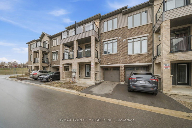 1113 - 585 Colborne St E, Brantford, N3S 0K4 | Image 3