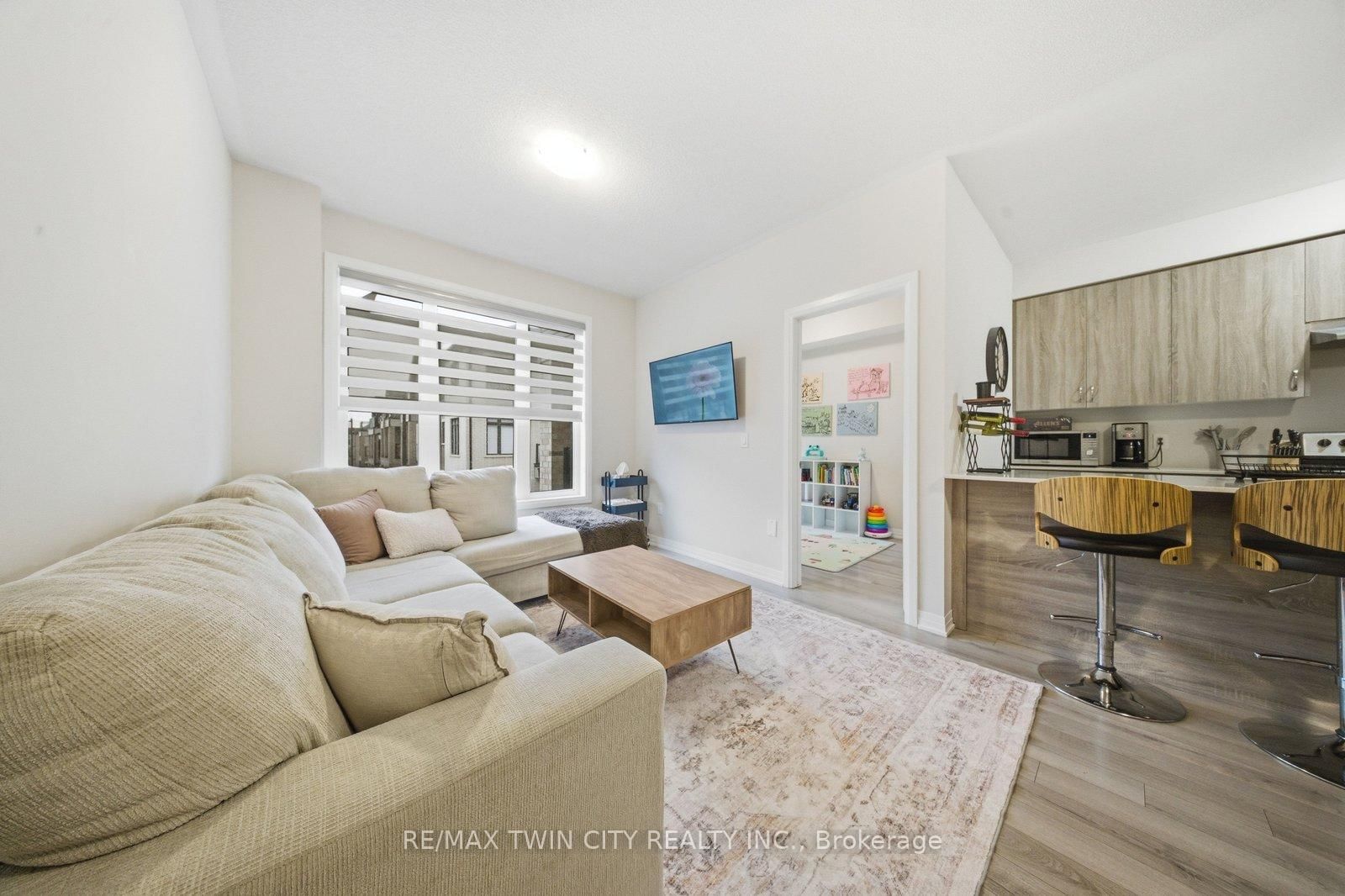 585 Colborne Street E, Unit 1113 - Photo 7