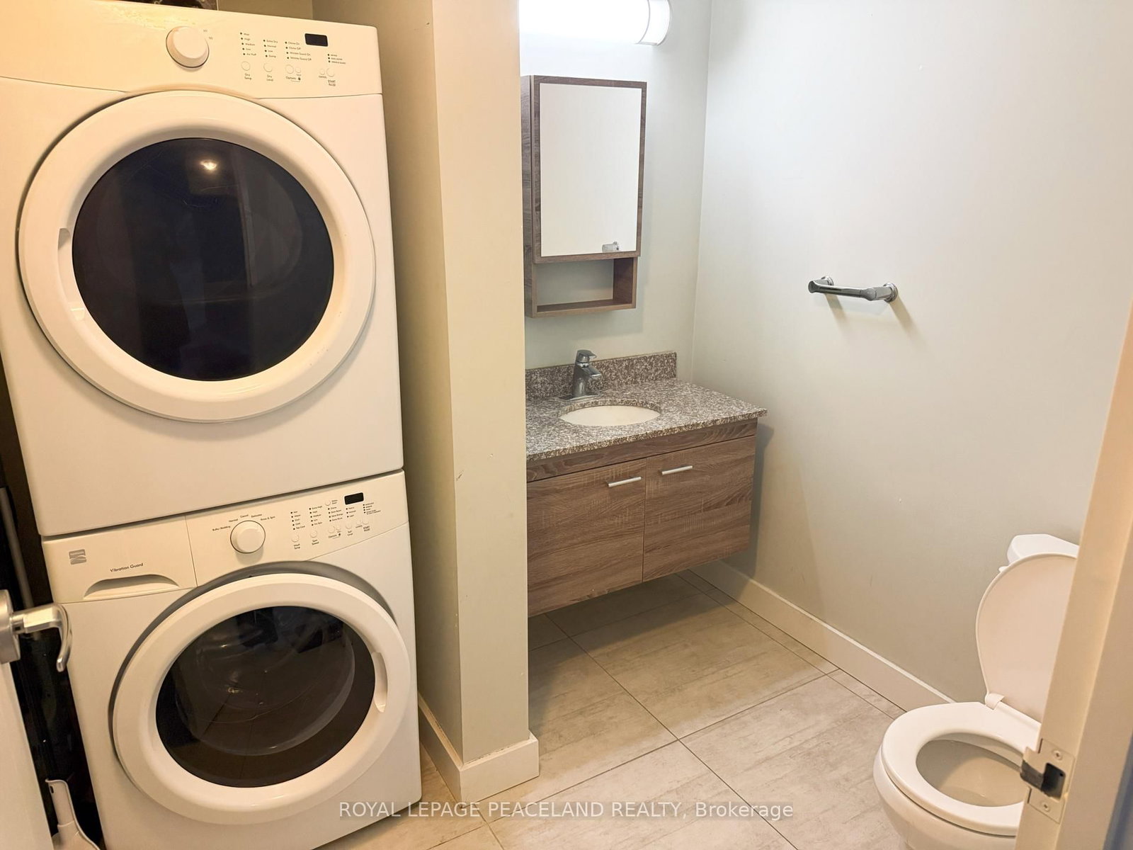 318 Spruce Street, Unit 901 - Photo 12