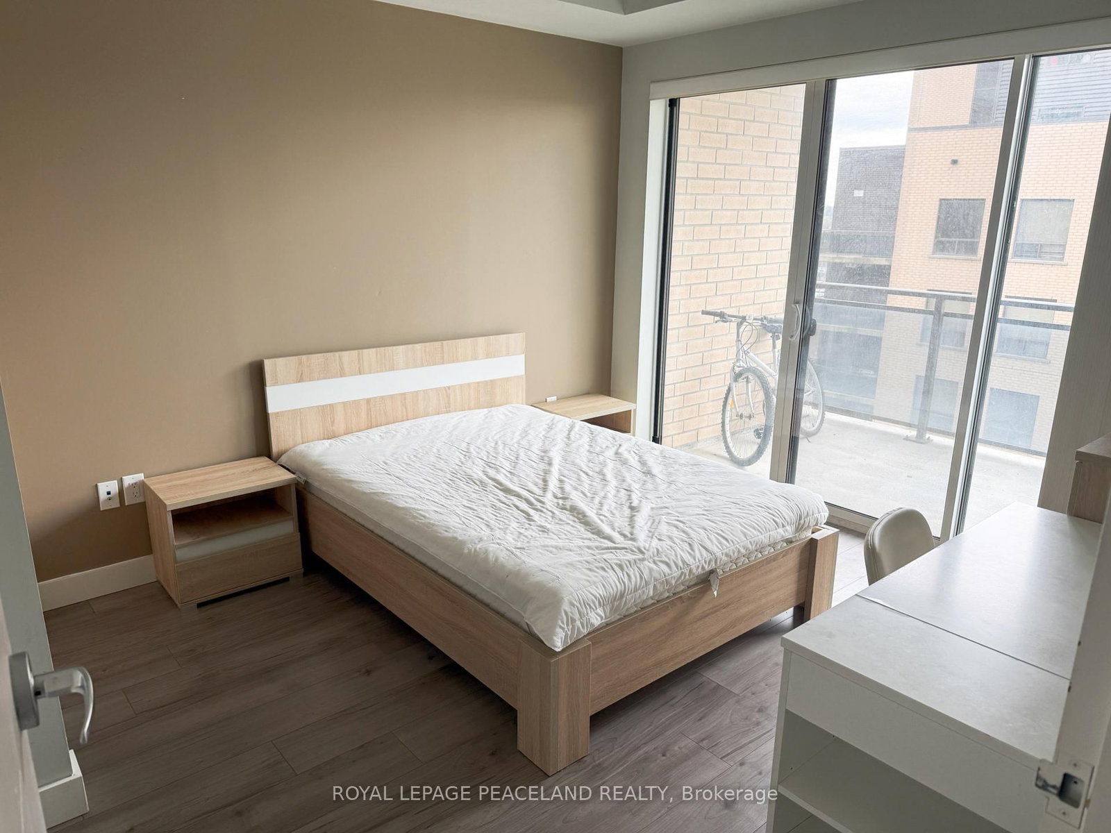 318 Spruce Street, Unit 901 - Photo 7