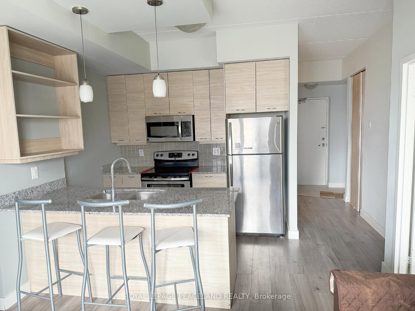 318 Spruce Street, Unit 901 - Photo 9