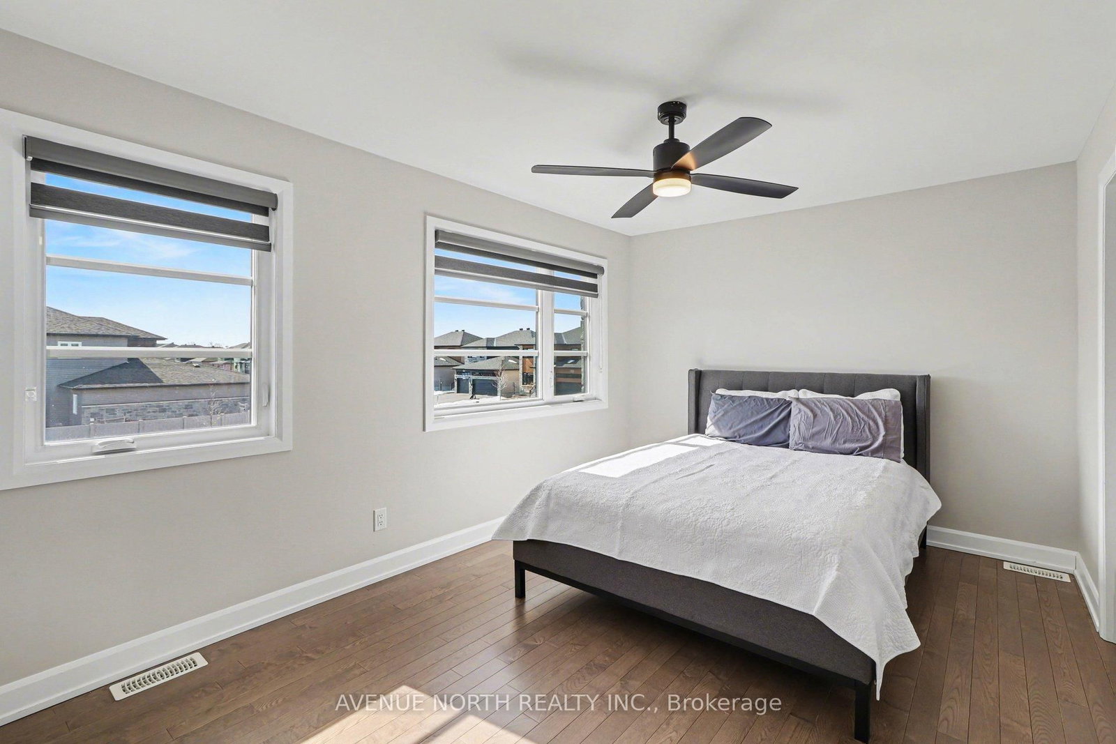 Detached House for sale at 668 Geneva Crescent, Russell, Ontario, K0A 1W0 - Embrun - MLS: X12980784