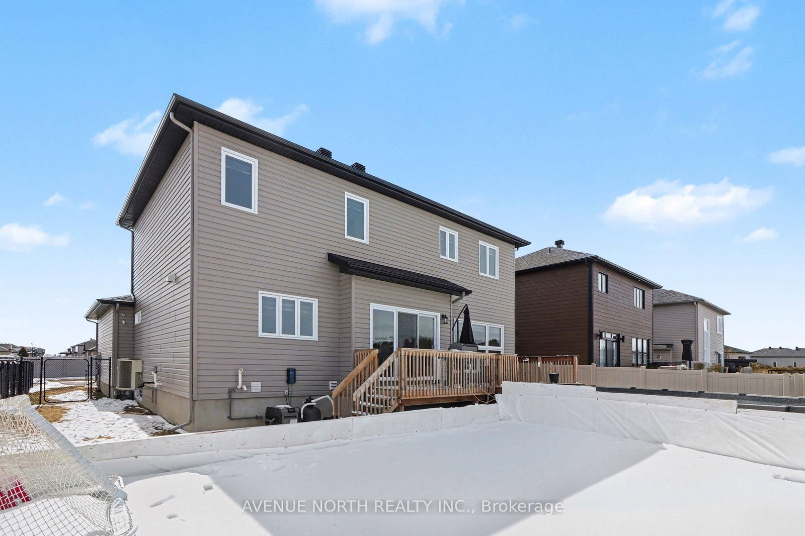 Detached House for sale at 668 Geneva Crescent, Russell, Ontario, K0A 1W0 - Embrun - MLS: X12980784