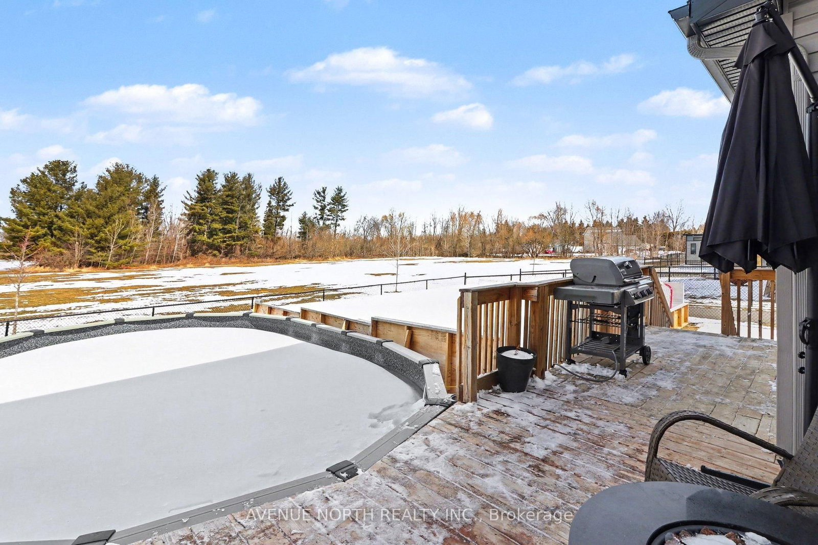 Detached House for sale at 668 Geneva Crescent, Russell, Ontario, K0A 1W0 - Embrun - MLS: X12980784