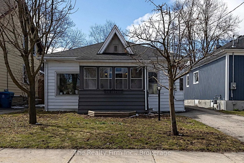 134 Well St, Stratford, N5A 4M1 | Image 2