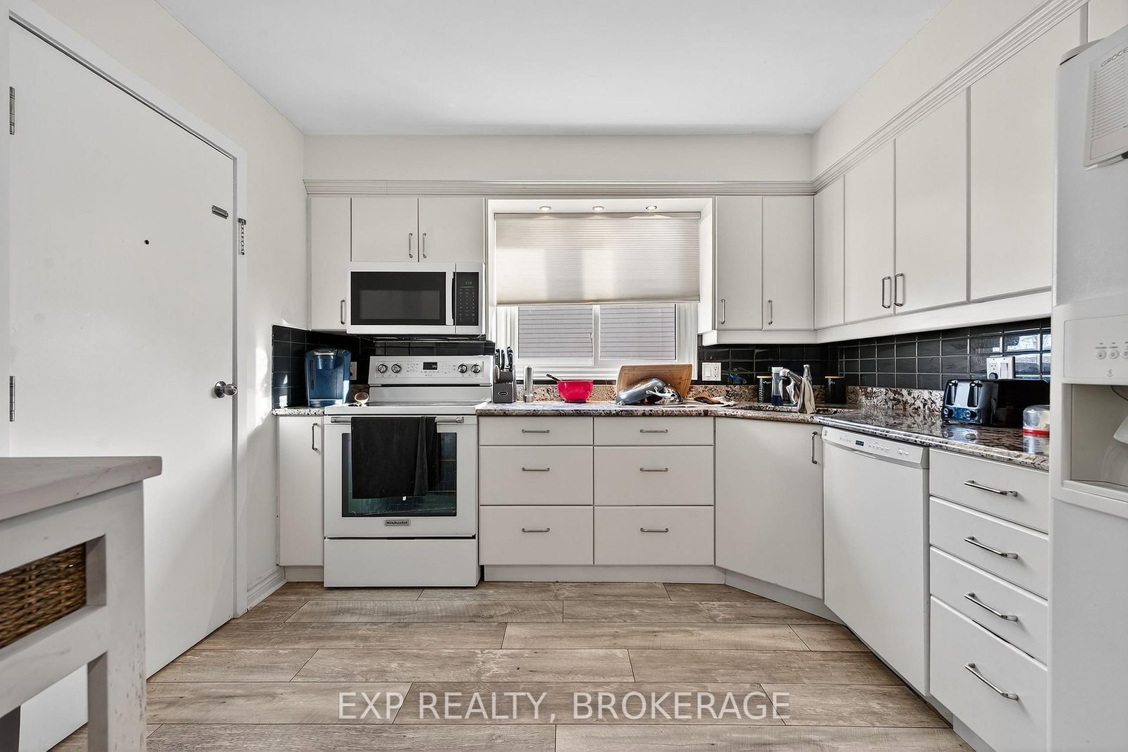 753 RIDLEY Drive • Kingston, ON photo 7