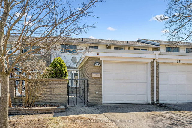 55 Ralgreen Crescent