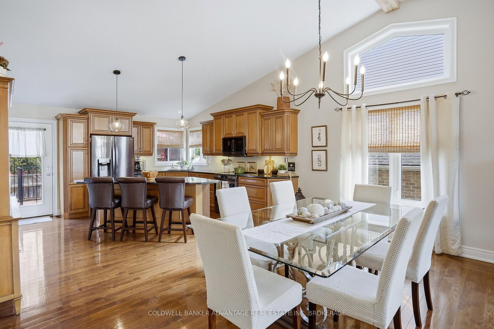 Detached House for sale at 9 Bacon Lane, Pelham, Ontario, L3E 0P5 - Fonthill - MLS: X12980868