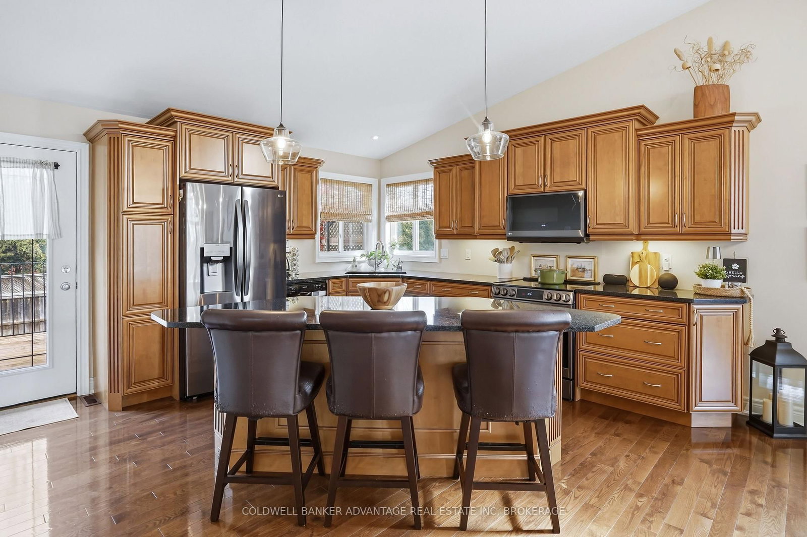 Detached House for sale at 9 Bacon Lane, Pelham, Ontario, L3E 0P5 - Fonthill - MLS: X12980868