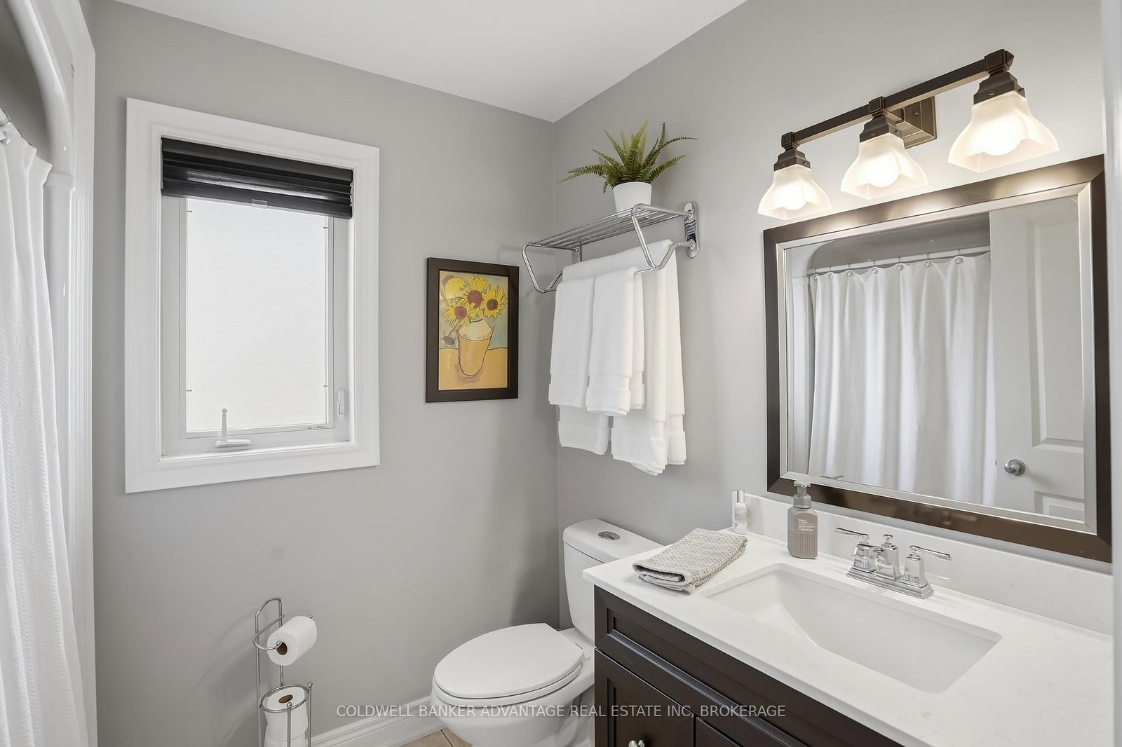 Detached House for sale at 9 Bacon Lane, Pelham, Ontario, L3E 0P5 - Fonthill - MLS: X12980868