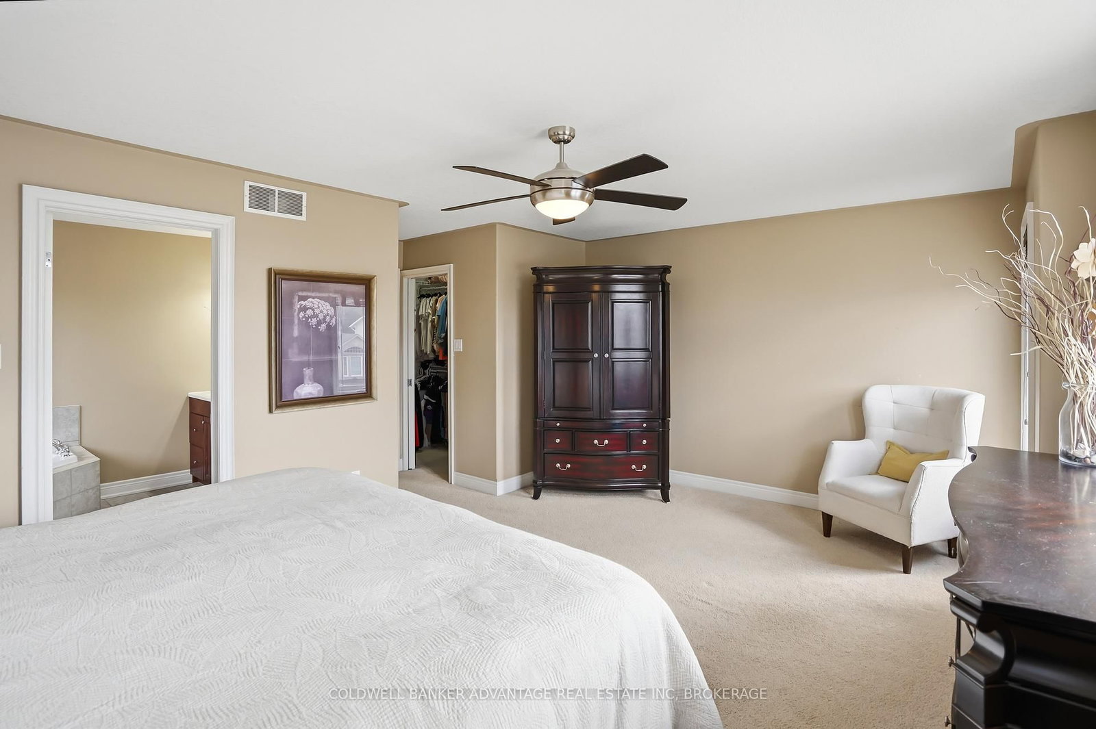 Detached House for sale at 9 Bacon Lane, Pelham, Ontario, L3E 0P5 - Fonthill - MLS: X12980868