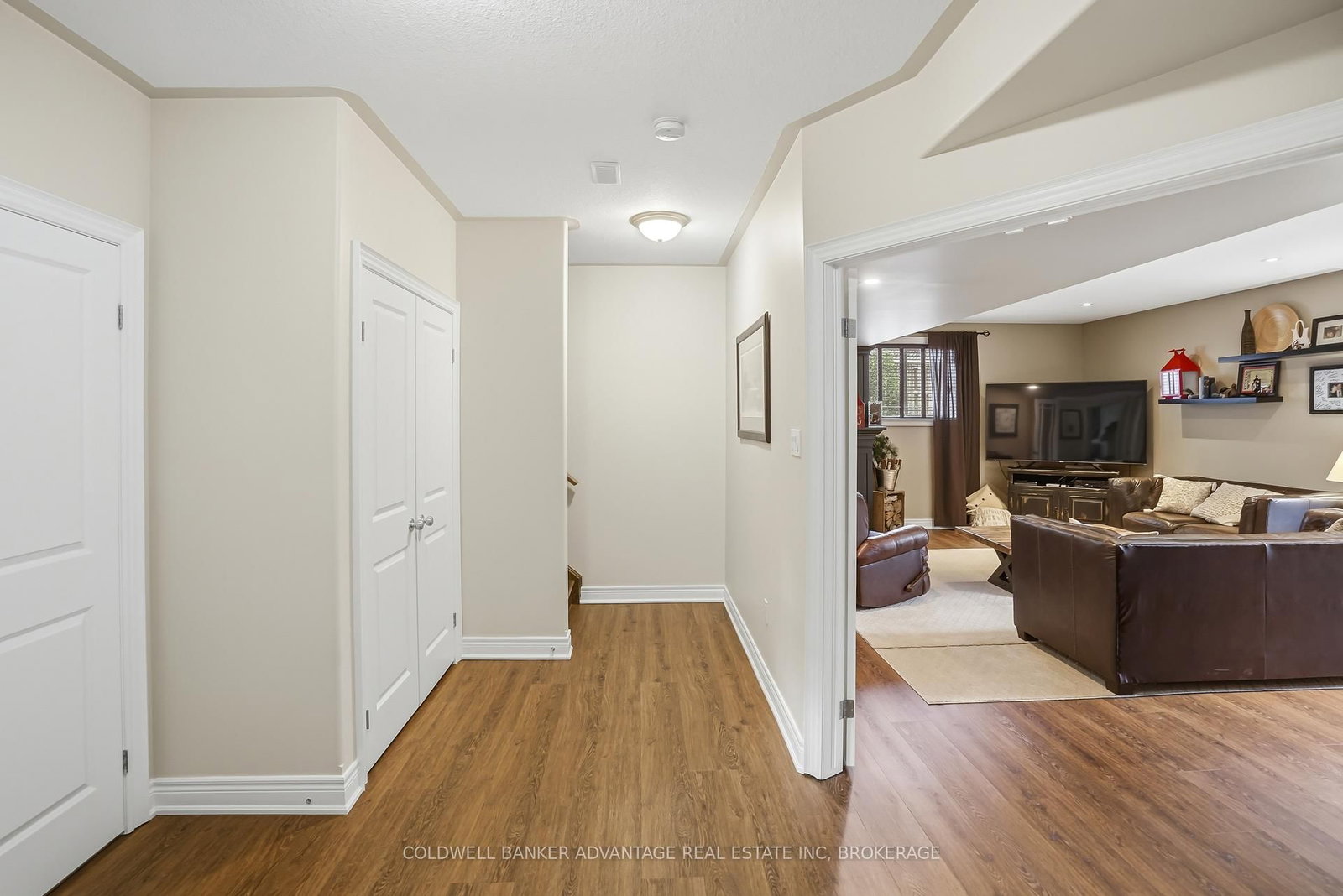 Detached House for sale at 9 Bacon Lane, Pelham, Ontario, L3E 0P5 - Fonthill - MLS: X12980868