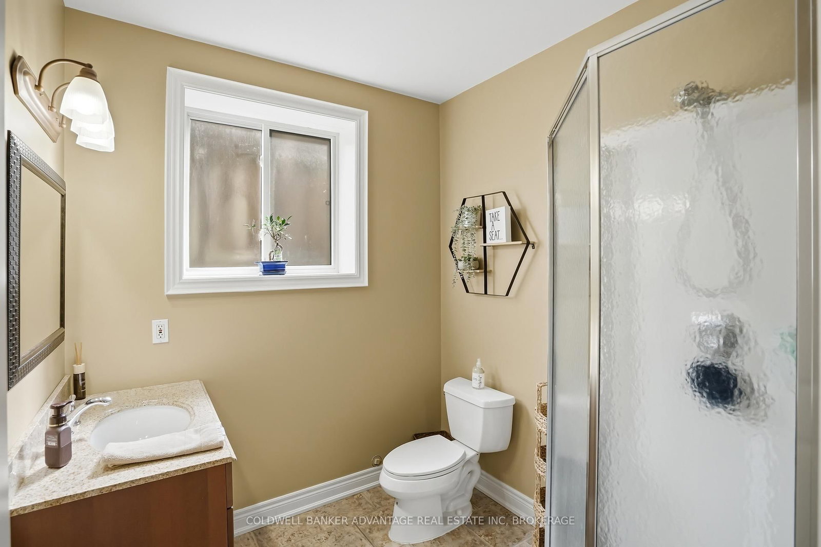 Detached House for sale at 9 Bacon Lane, Pelham, Ontario, L3E 0P5 - Fonthill - MLS: X12980868