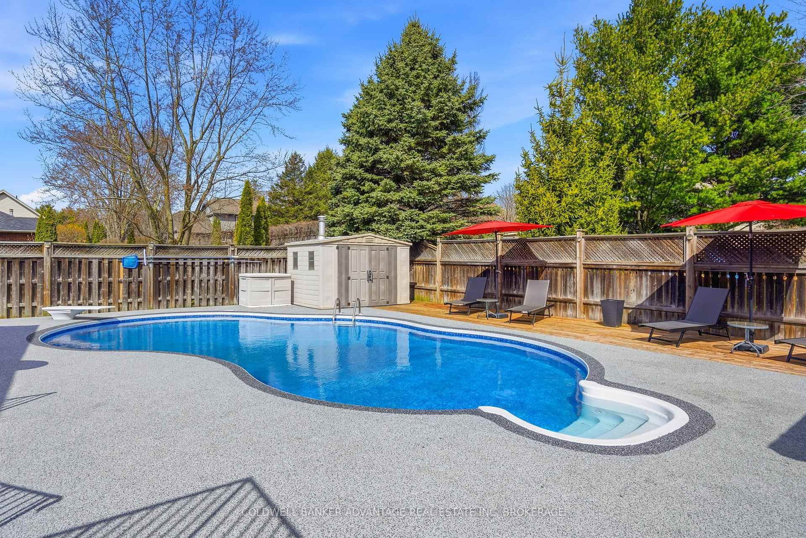 Detached House for sale at 9 Bacon Lane, Pelham, Ontario, L3E 0P5 - Fonthill - MLS: X12980868