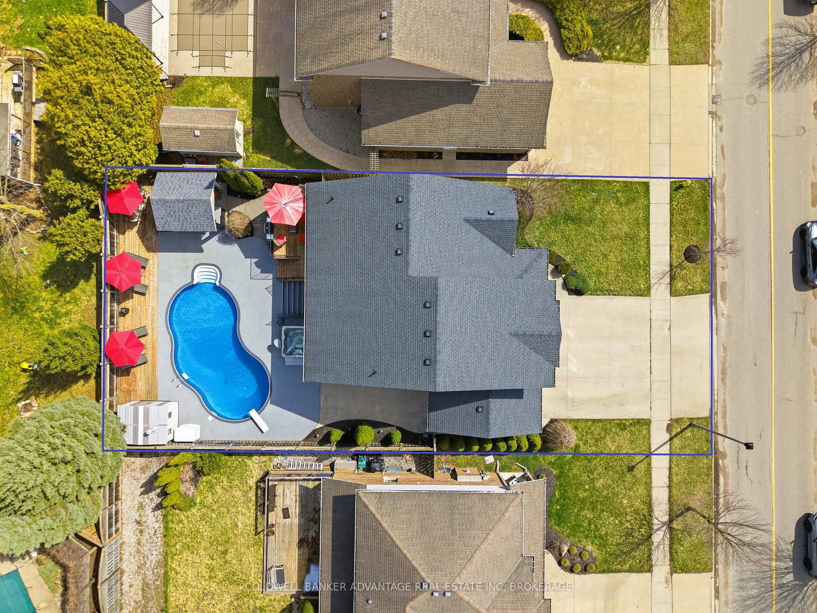 Detached House for sale at 9 Bacon Lane, Pelham, Ontario, L3E 0P5 - Fonthill - MLS: X12980868