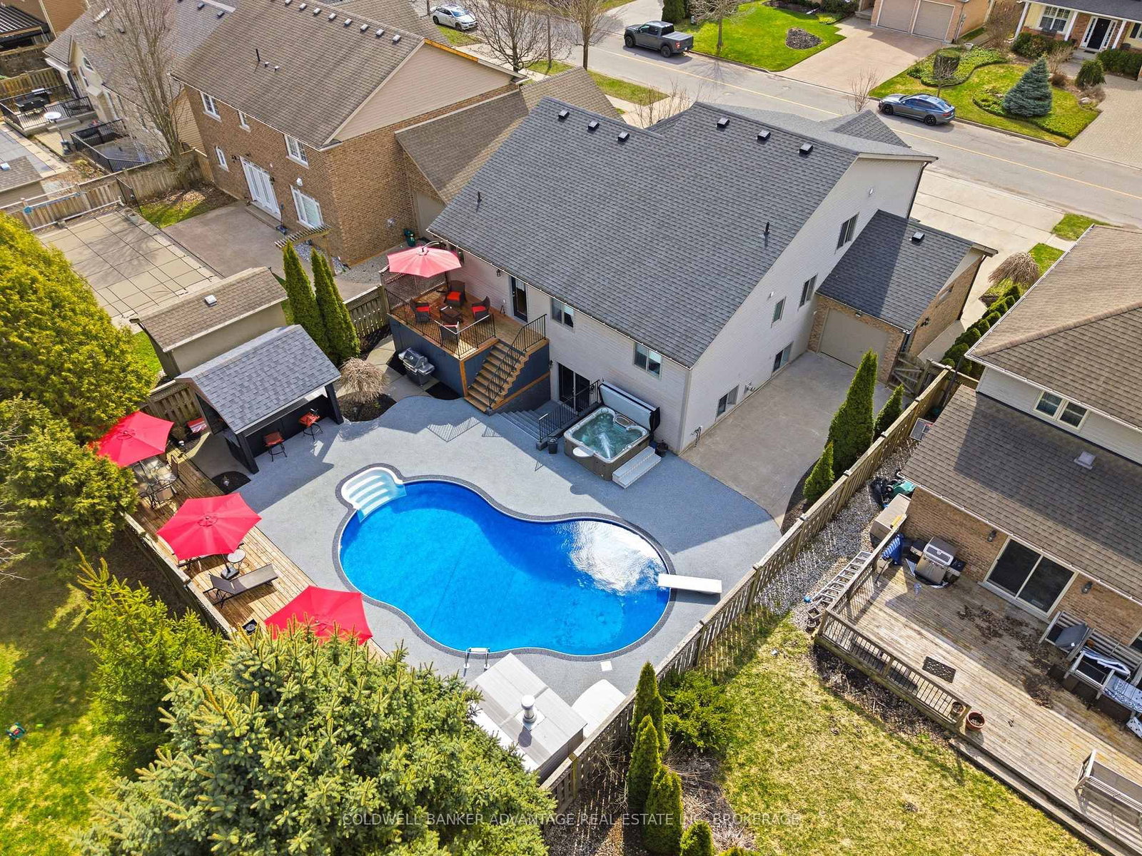 Detached House for sale at 9 Bacon Lane, Pelham, Ontario, L3E 0P5 - Fonthill - MLS: X12980868