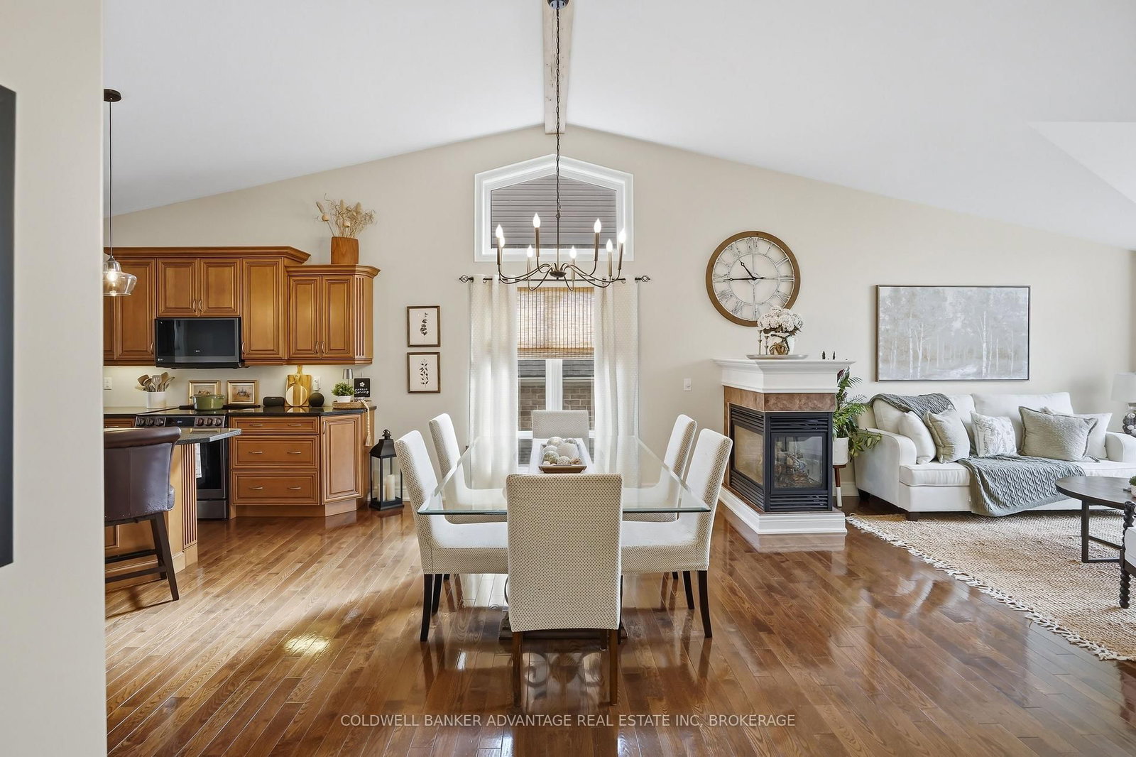 Detached House for sale at 9 Bacon Lane, Pelham, Ontario, L3E 0P5 - Fonthill - MLS: X12980868