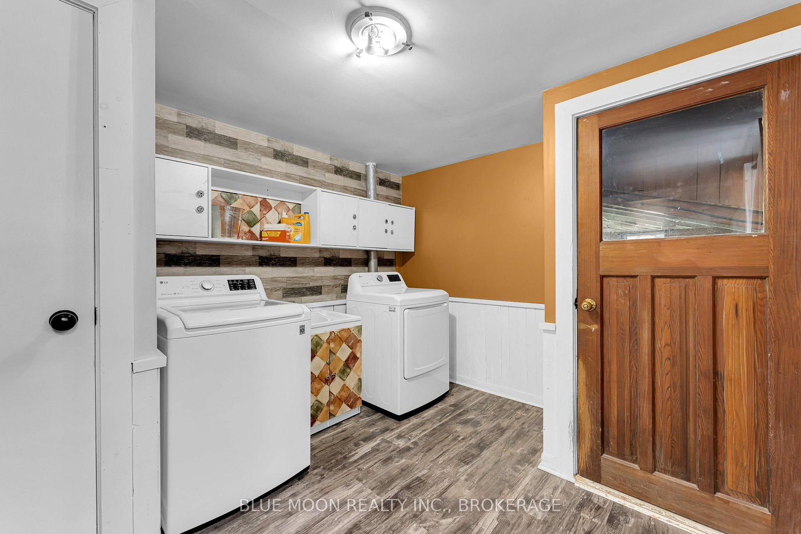 101 BRIDGE Street E - Photo 21