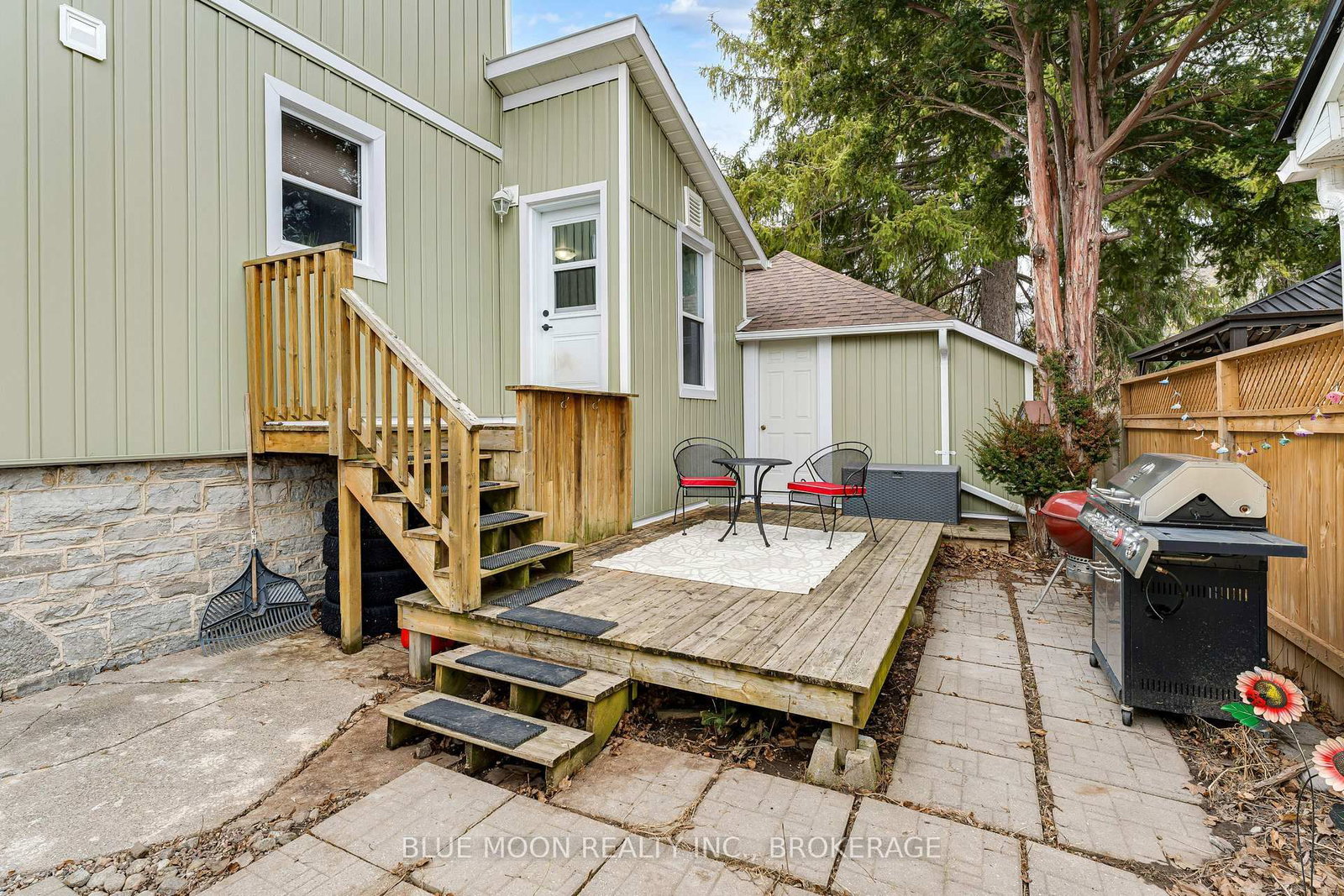 101 BRIDGE Street E - Photo 33