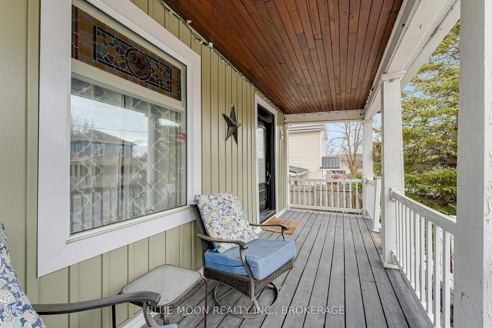 101 BRIDGE Street E - Photo 4