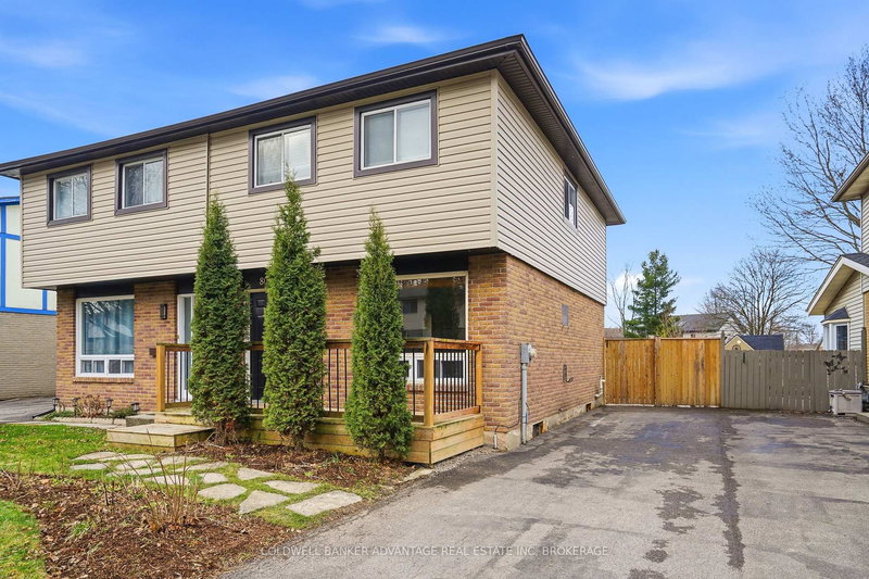 80 Silvan Dr, Welland, L3C 6C3 | Image 3