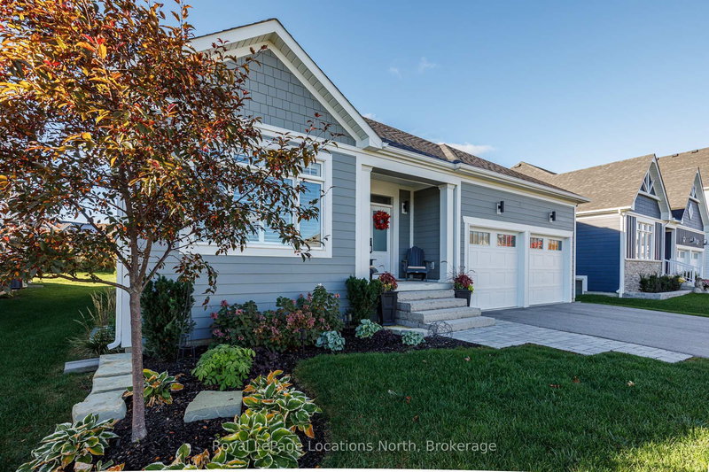 107 Stillwater Cres S, Blue Mountains, L9Y 4P5 | Image 2