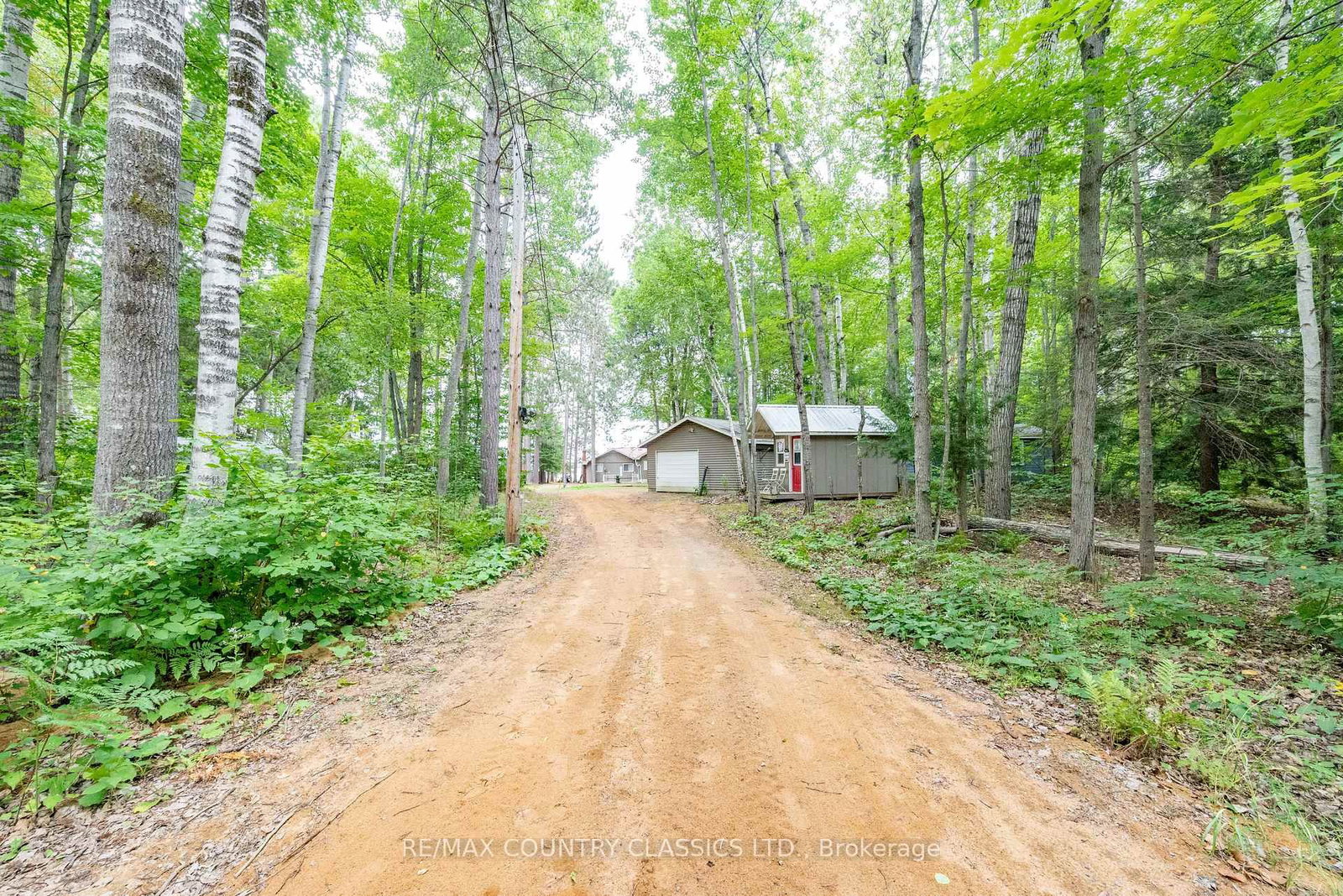 1258 Kamaniskeg Lake Road • Combermere, ON photo 37
