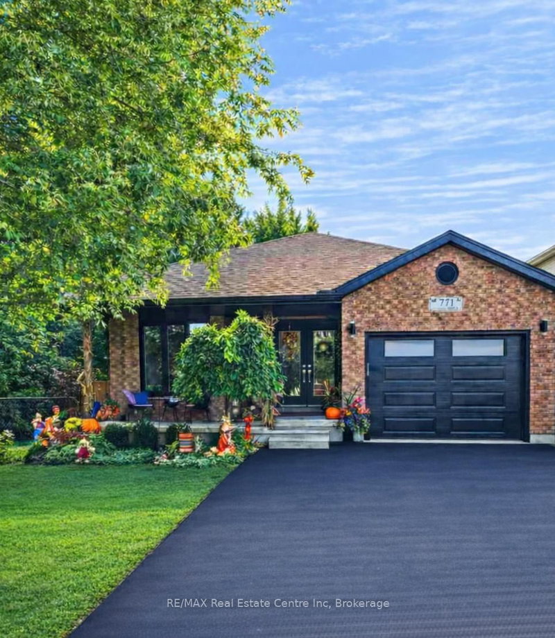 home for sale on 771 Victoria Terrace