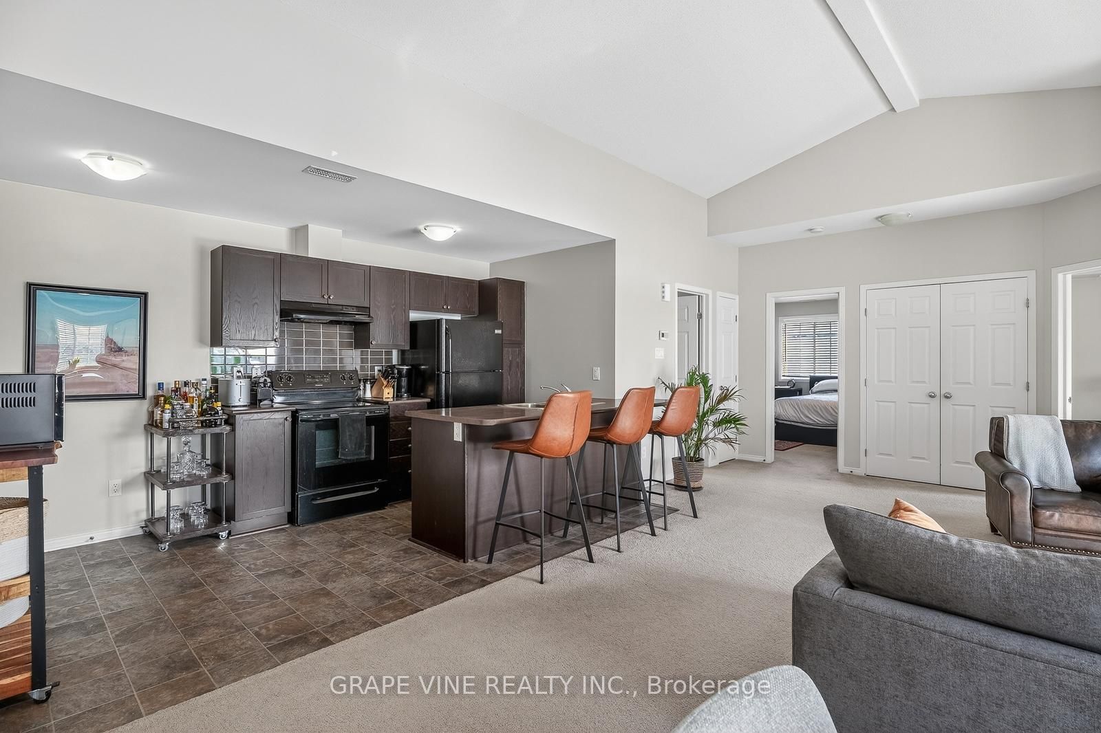 104 ARTESA Private, Unit F - Photo 13