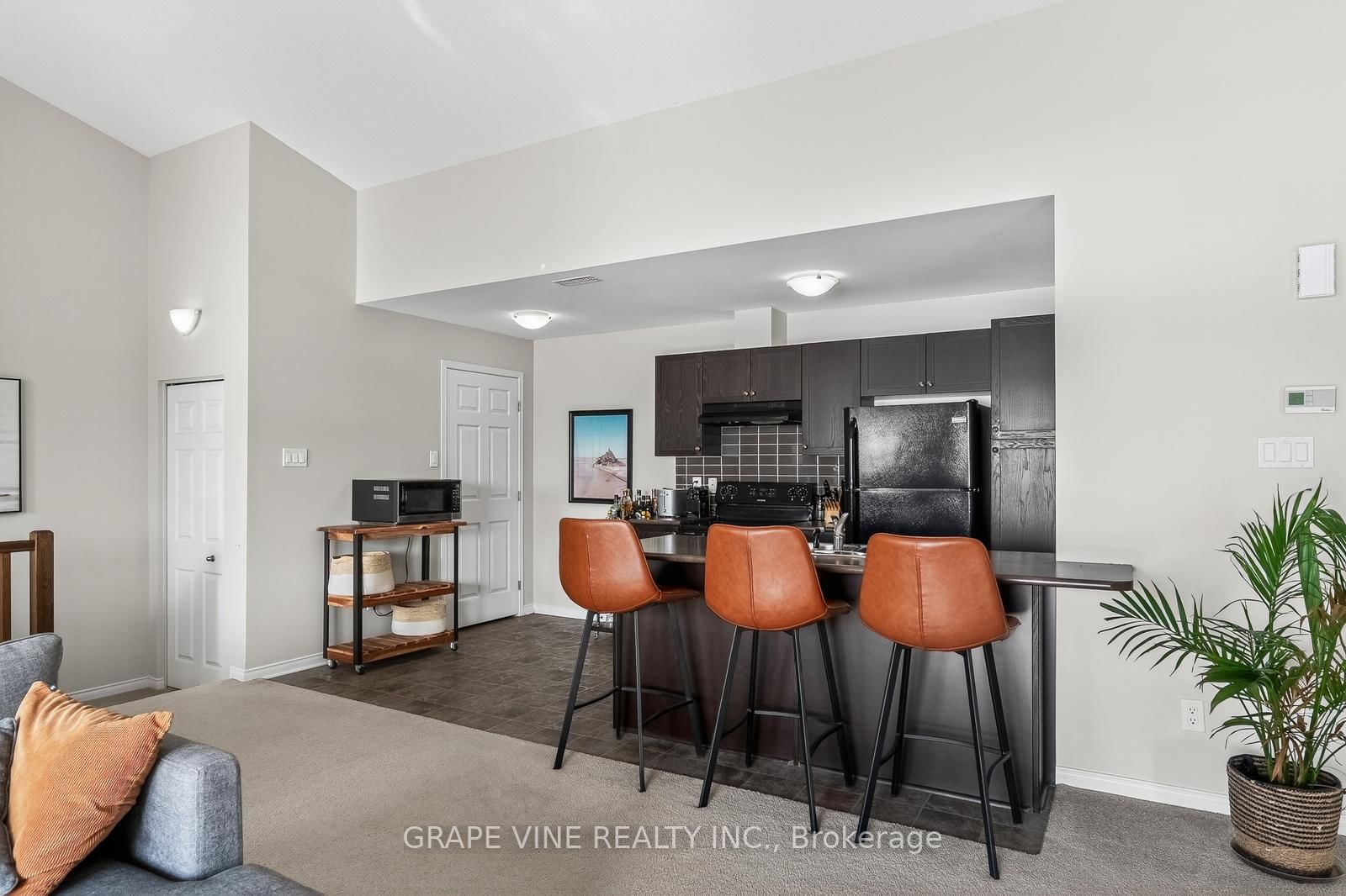 104 ARTESA Private, Unit F - Photo 16