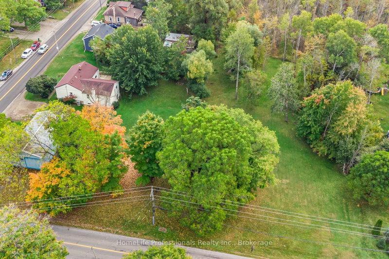 1545 Brock Rd, Hamilton, L9H 5E4 | Image 3