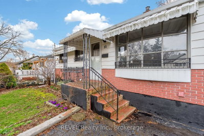 15 Vera Street • St. Catharines, ON photo 2