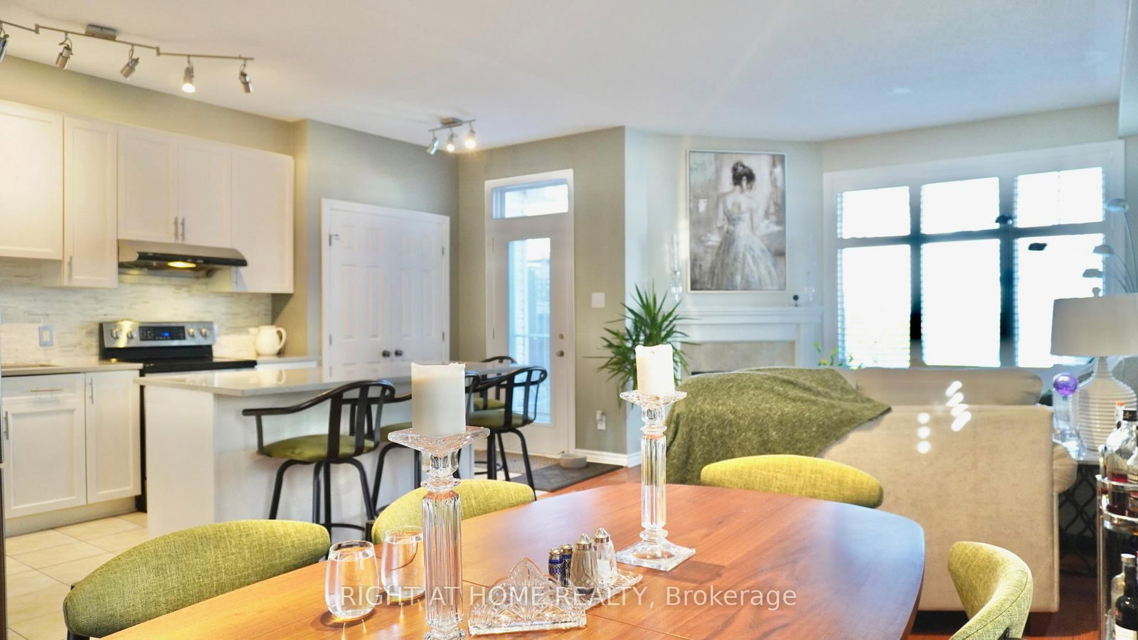 Townhouse for sale at D-29 Cresthaven Drive, Ottawa, Ontario, K2G 6T8 - Barrhaven East - MLS: X12981108