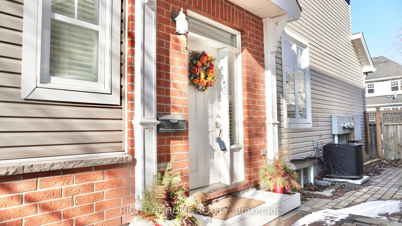 Townhouse for sale at D-29 Cresthaven Drive, Ottawa, Ontario, K2G 6T8 - Barrhaven East - MLS: X12981108