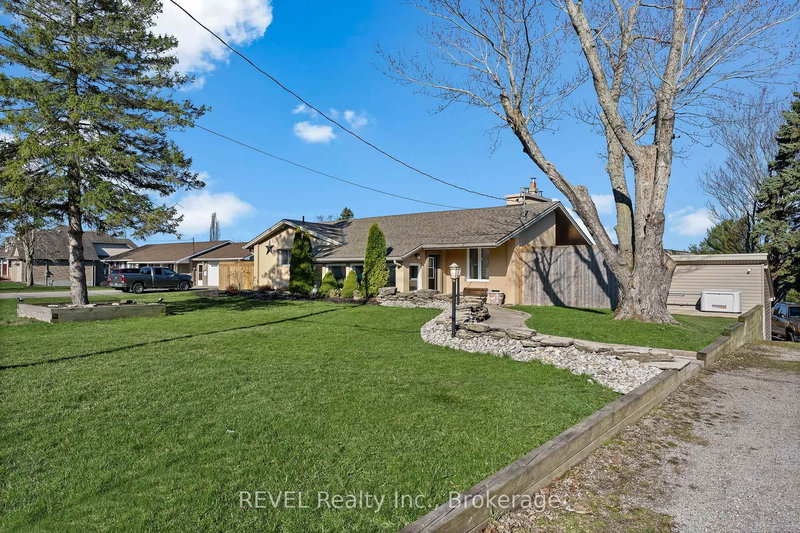 955 Ridge Rd N, Fort Erie, L0S 1N0 | Image 2